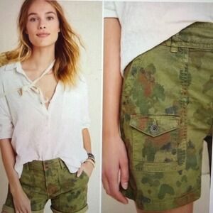 Anthropologie Wanderer Camo Cargo Shorts Womens 28 Green Military Utility